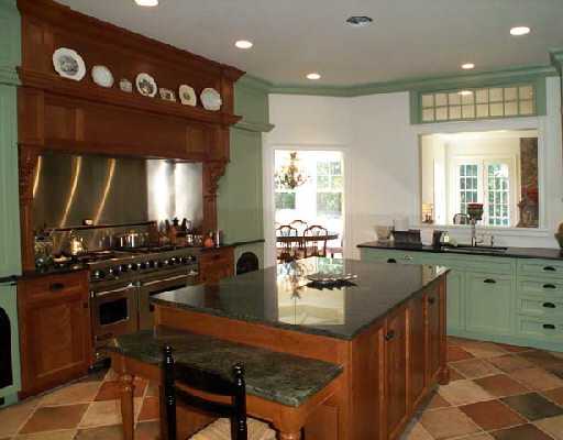 211 Touisset Road Warren, RI 02885 - Photo 4 of 5 Other.