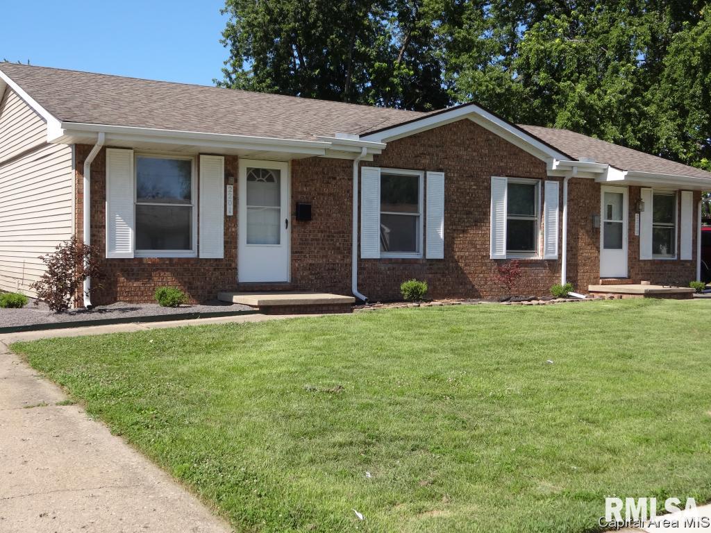 2209 East Watch Avenue Springfield, IL 62702 - Photo 1 of 18 Gallery Image 1
