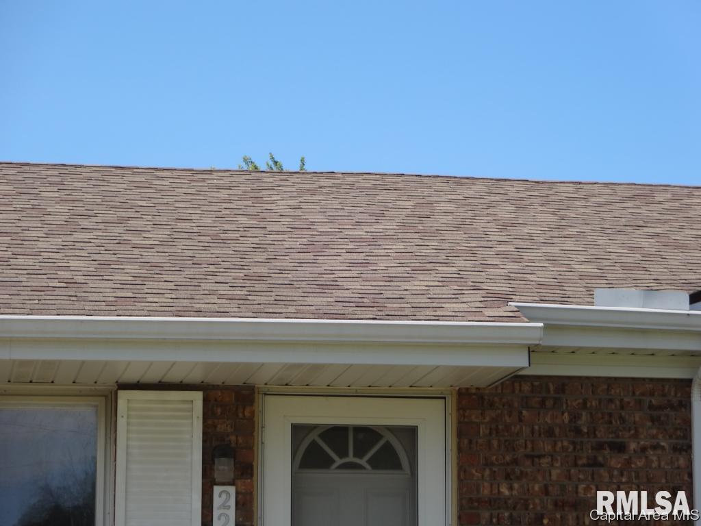 2209 East Watch Avenue Springfield, IL 62702 - Photo 4 of 18 Gallery Image 4