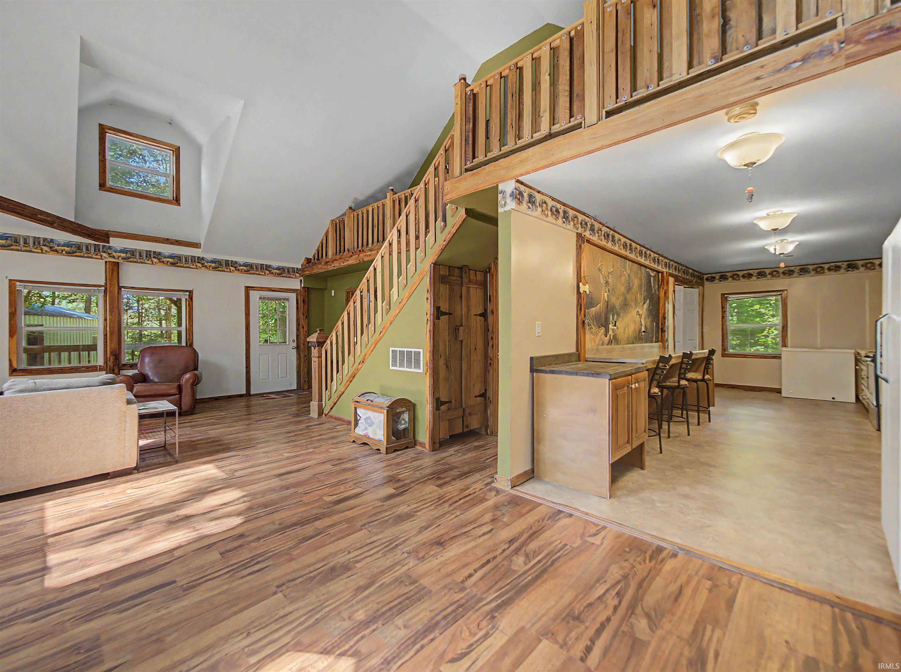 10264 South State Road Oakland City, IN 47660 - Photo 7 of 33