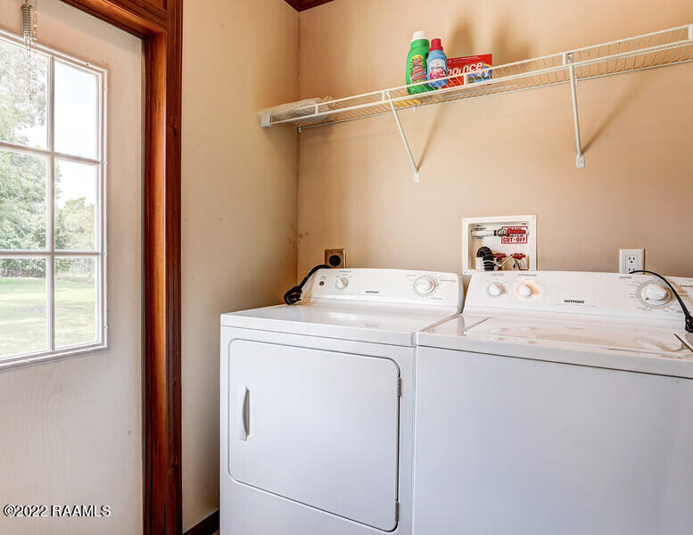 5504 Smith Road New Iberia, LA 70560 - Photo 8 of 25 Gallery Image 8