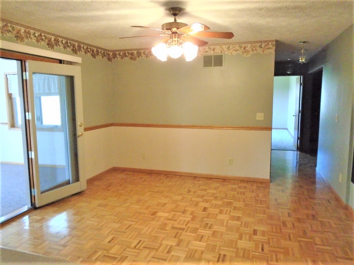 2027 Highway 130 Bennett, IA 52721 - Photo 15 of 50 Gallery Image 15