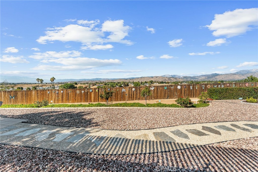 13346 Rimview Court Yucaipa, CA 92399 - Photo 44 of 60 a view of a city