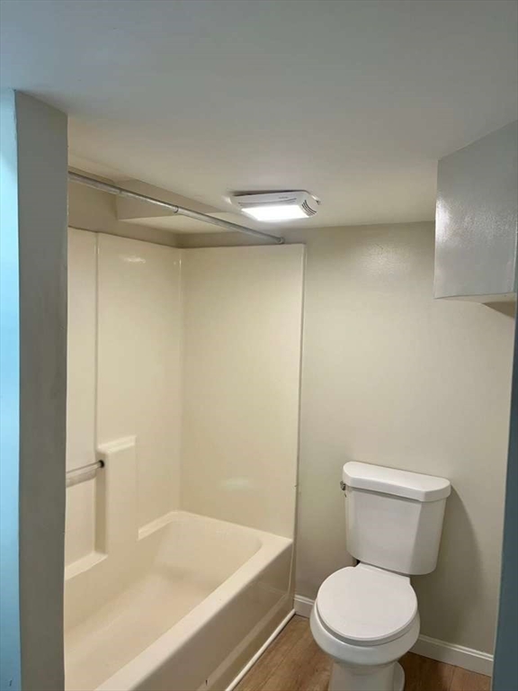11 Amory Street Nashua, NH 03060 - Photo 5 of 16