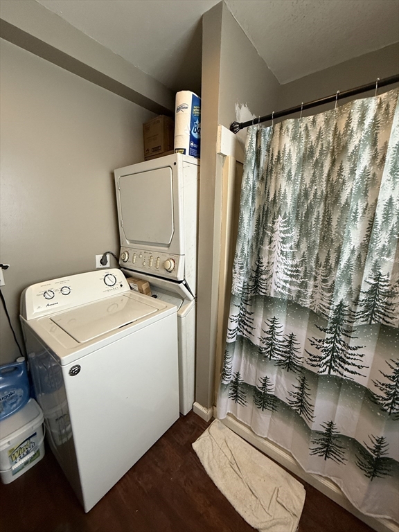 11 Amory Street Nashua, NH 03060 - Photo 10 of 16