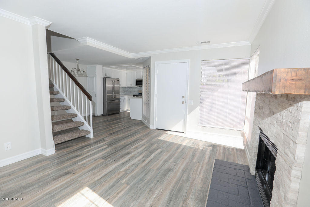 5253 Perkins Road Oxnard, CA 93033 - Photo 3 of 17 062A6078-Edit