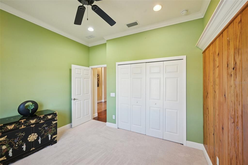 7526 Rio Bella Place Bradenton, FL 34201 - Photo 31 of 40 a view of a livingroom with closet