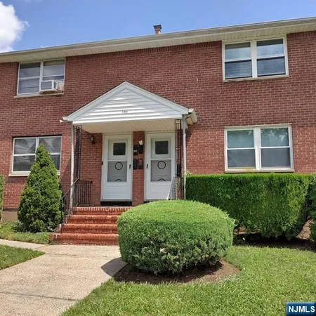 $1,750 | 100 Clinton Place, Unit 2E, Hackensack, NJ 07601