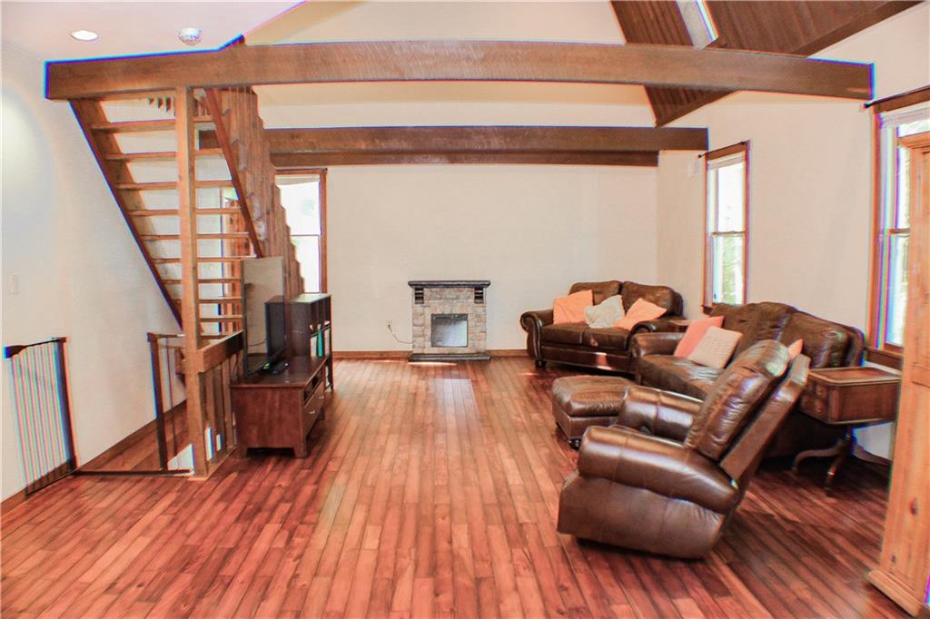 1222 Greenhill Road Pittsburgh, PA 15209 - Photo 5 of 25 a living room with furniture and a wooden floor