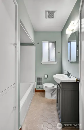 $1,099,950 | 10742 Lakeside Avenue Northeast, Seattle, WA 98125