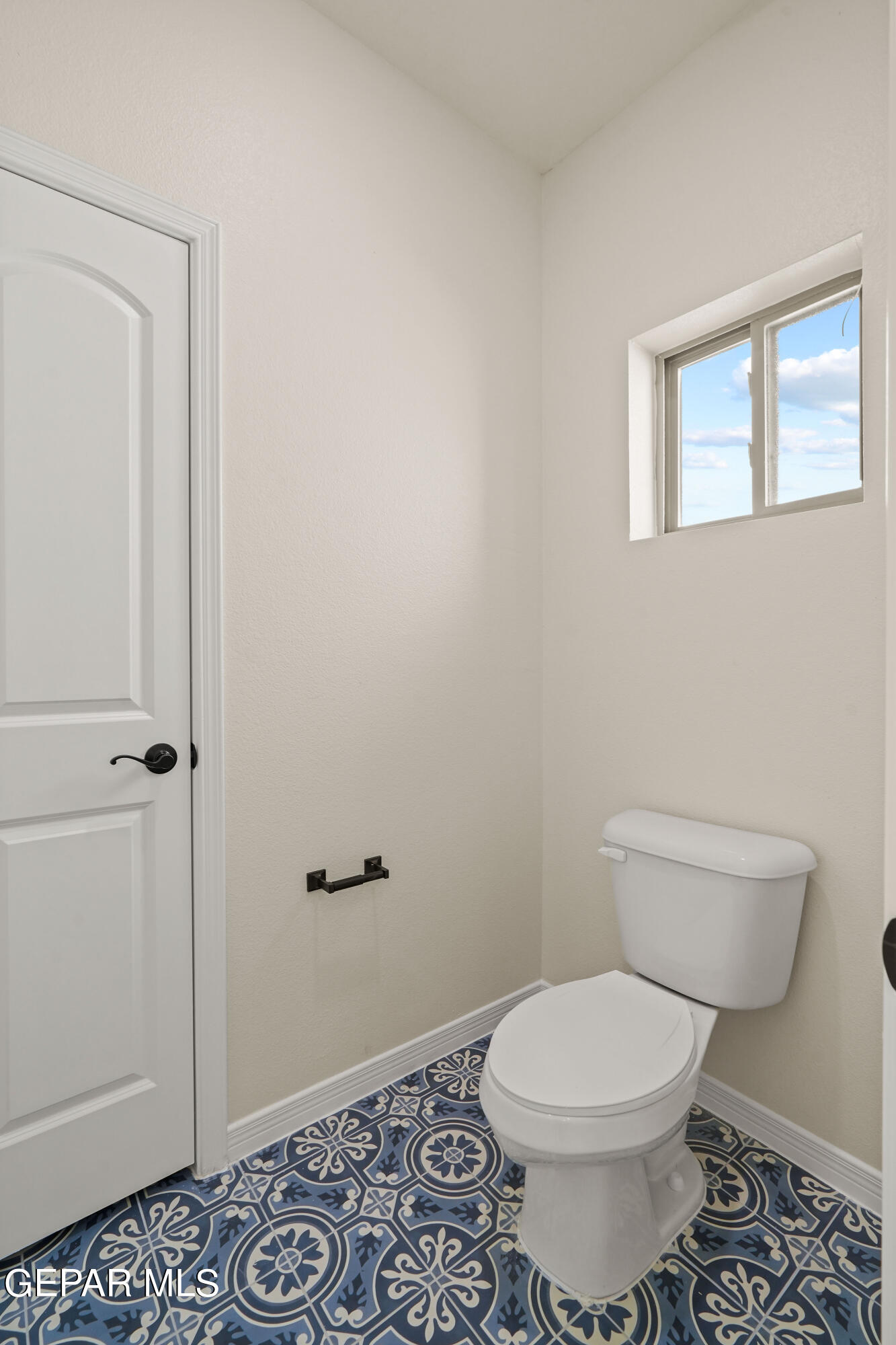 1734 Bit Way El Paso, TX 79911 - Photo 29 of 52 a white toilet sitting next to a shower