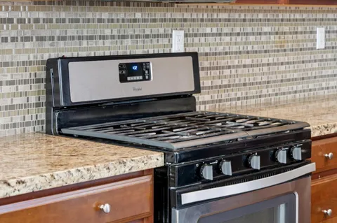 $998,000 | 2521 Apricot Way, Gilroy, CA 95020