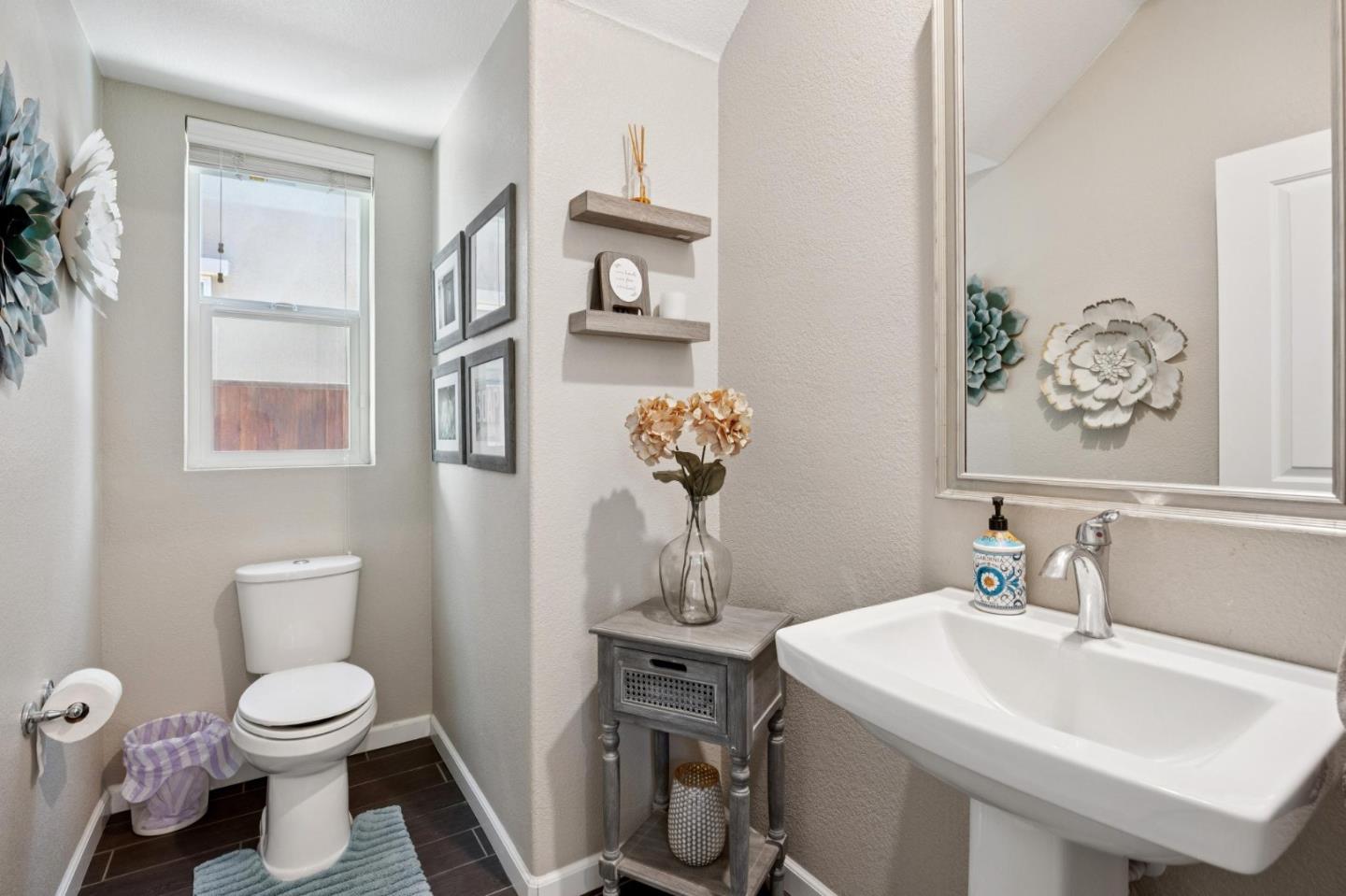 2521 Apricot Way Gilroy, CA 95020 - Photo 30 of 73