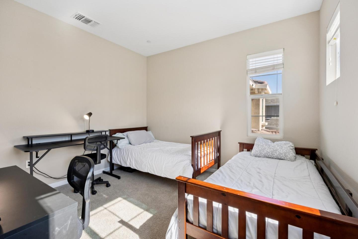 2521 Apricot Way Gilroy, CA 95020 - Photo 43 of 73