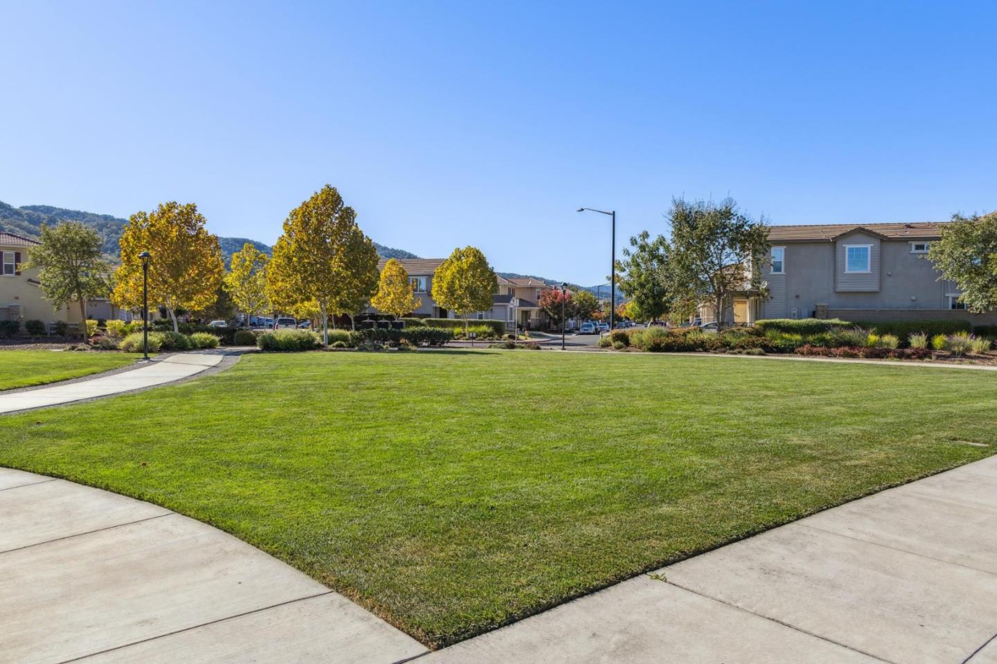 2521 Apricot Way Gilroy, CA 95020 - Photo 67 of 73