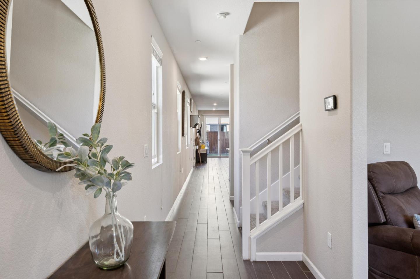 2521 Apricot Way Gilroy, CA 95020 - Photo 8 of 73