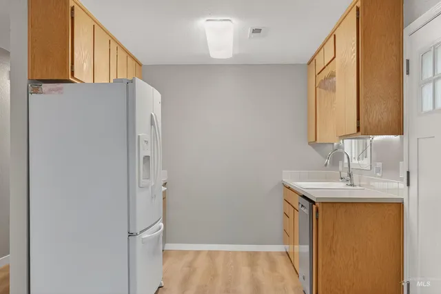 $335,000 | 406 2nd Street, Asotin, WA 99402