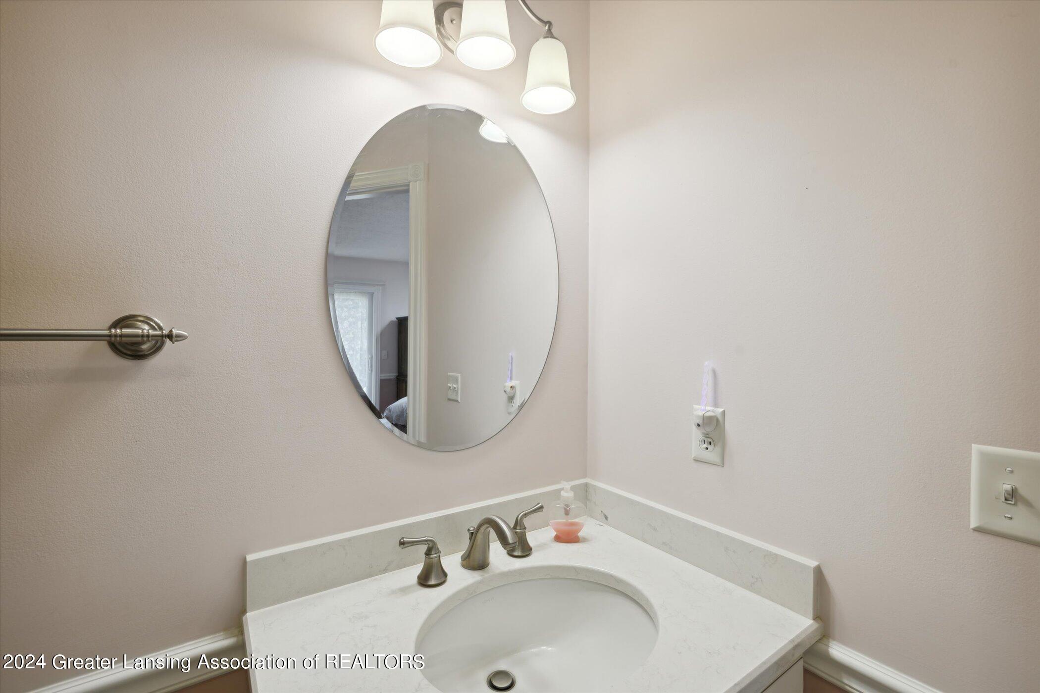 4135 East Clark Road Bath, MI 48808 - Photo 25 of 61 25-4135-Clark-Rd-Bath-Twp-MI-48808-Windo