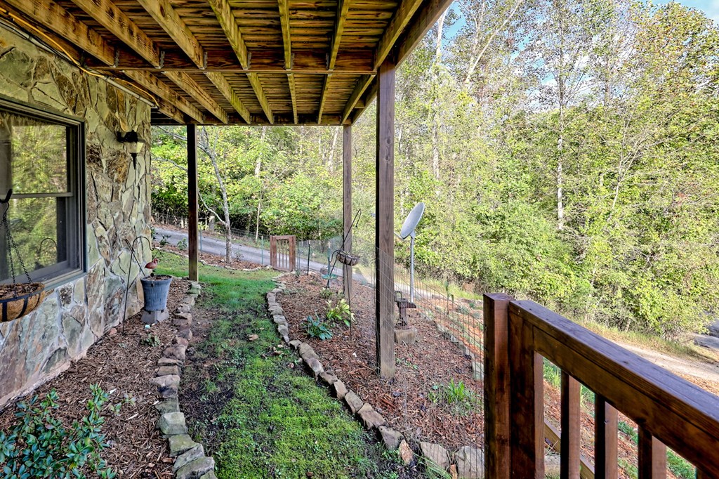 206 Peckerwood Road Hayesville, NC 28904 - Photo 49 of 75 Enclosed area for pets, Enclosed area for pets