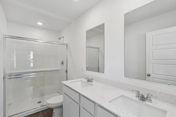 $329,990 | 901 Briar Gln Court, Hampshire, IL 60140