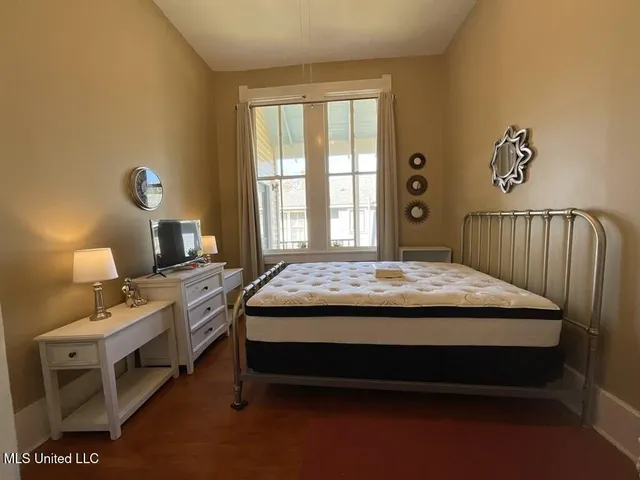 $798,000 | 1116 Main Street, Natchez, MS 39120