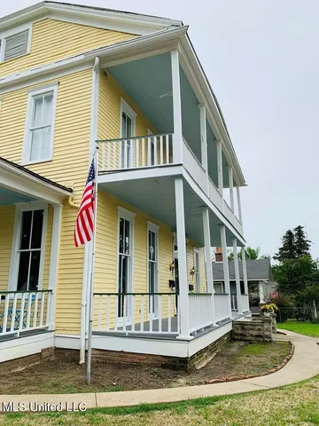 $798,000 | 1116 Main Street, Natchez, MS 39120