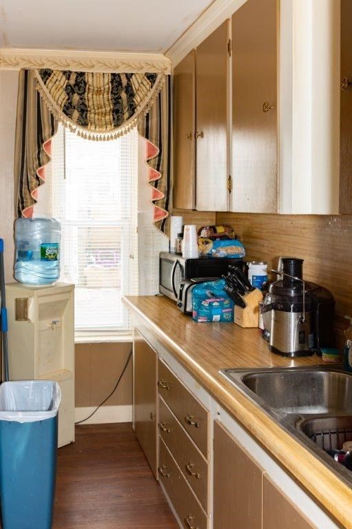 559 Manville Road Woonsocket, RI 02895 - Photo 8 of 13