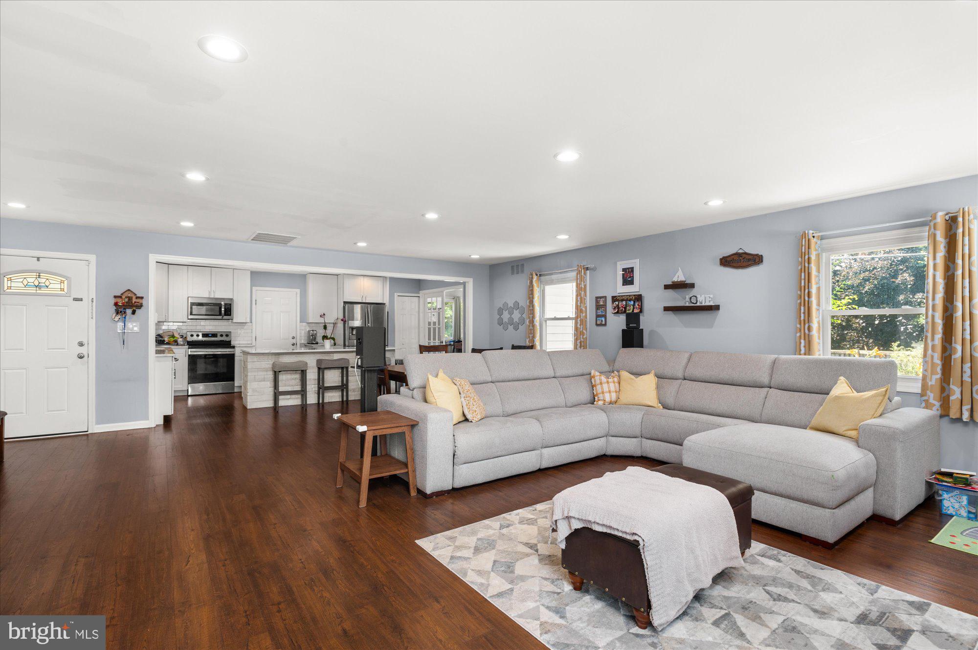 2508 Kitmore Lane Bowie, MD 20715 - Photo 8 of 28