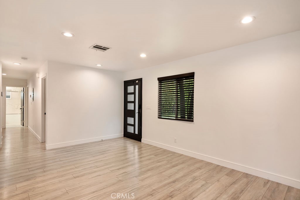 18646 Ingomar Street Reseda, CA 91335 - Photo 22 of 63