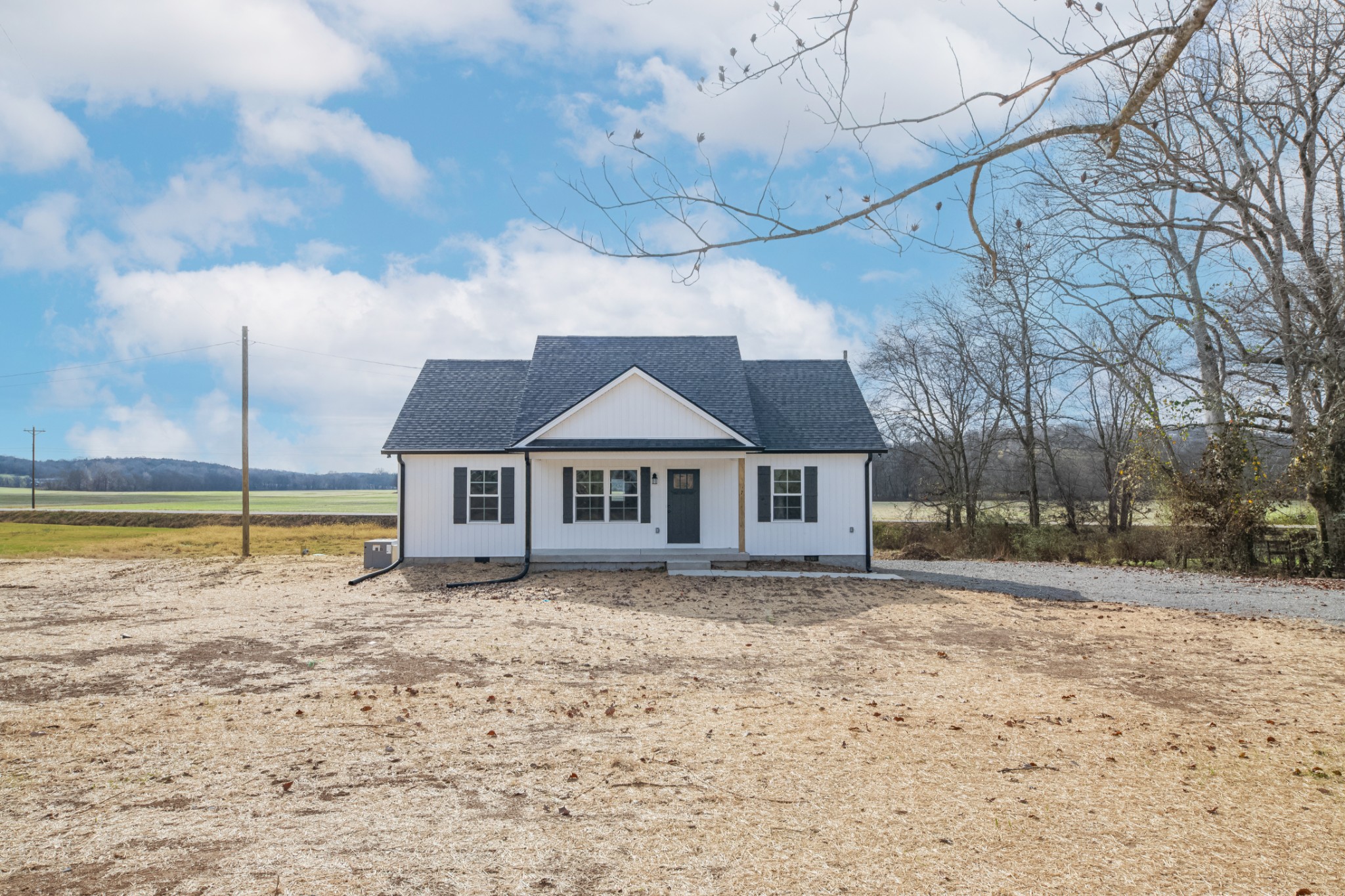 7 Orchard Cemetery Road Petersburg, TN 37144 - Photo 1 of 53 a view of a house with a yard