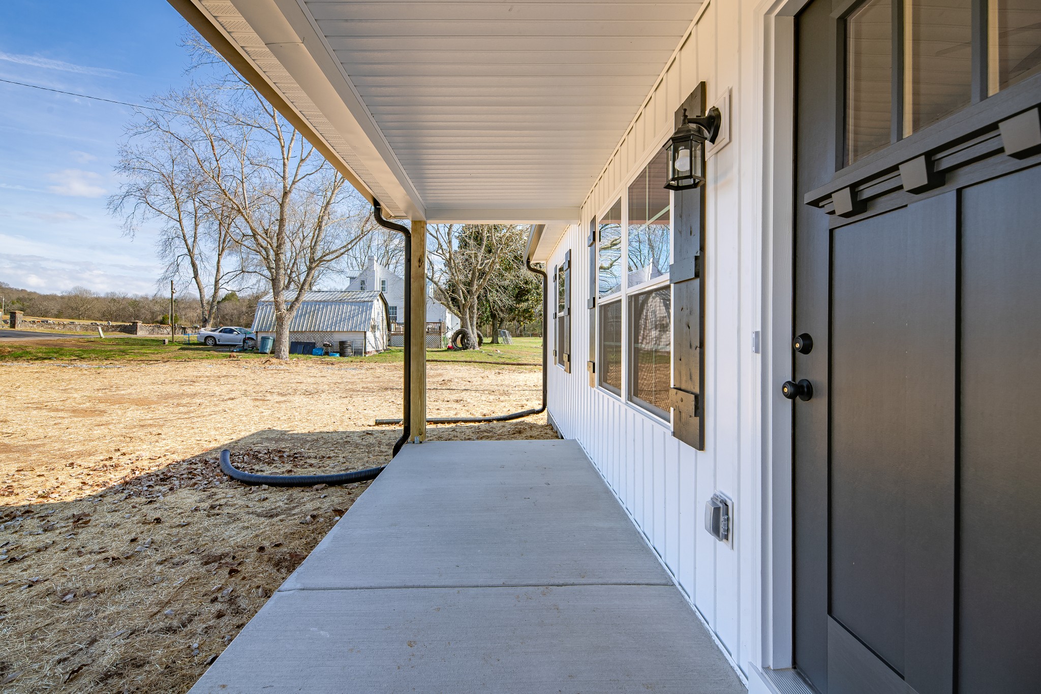 7 Orchard Cemetery Road Petersburg, TN 37144 - Photo 12 of 53 a view of a balcony with ocean view