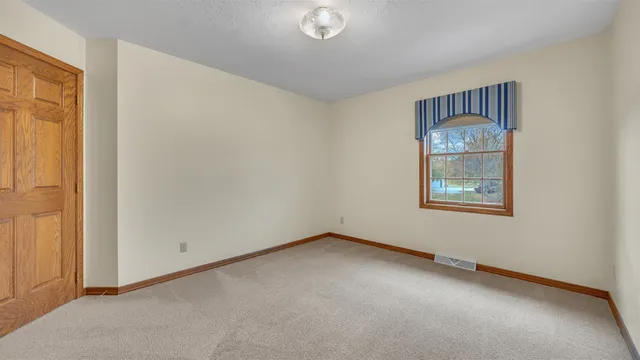 $579,900 | 909 Country Club Lane, Fond du Lac, WI 54935