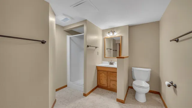 $579,900 | 909 Country Club Lane, Fond du Lac, WI 54935