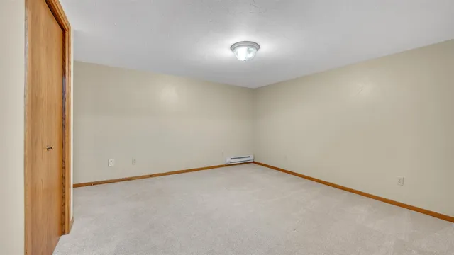 $579,900 | 909 Country Club Lane, Fond du Lac, WI 54935