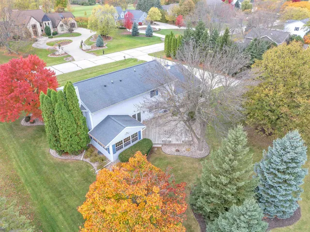 $579,900 | 909 Country Club Lane, Fond du Lac, WI 54935