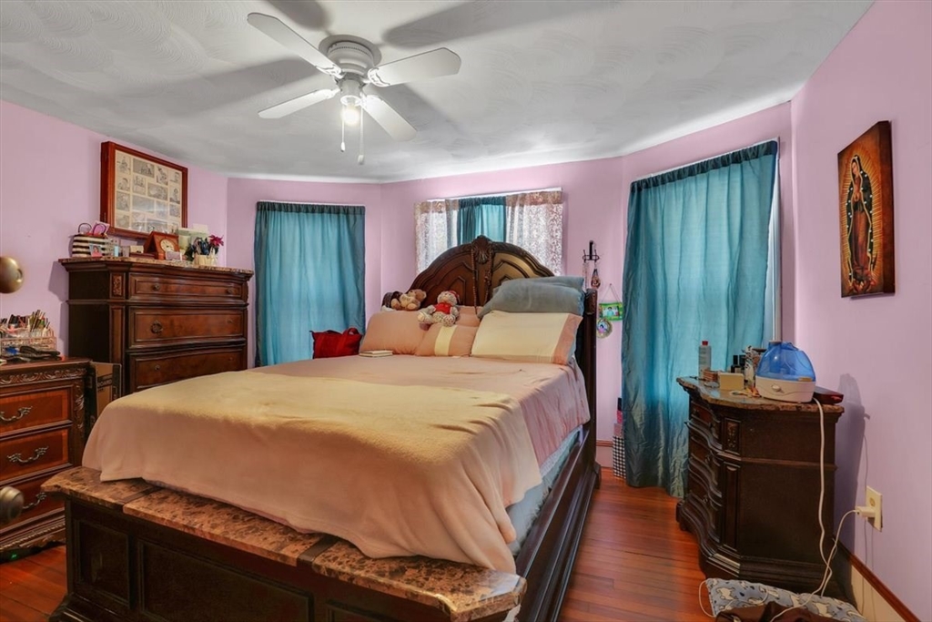 78 Governor Street Springfield, MA 01104 - Photo 13 of 31