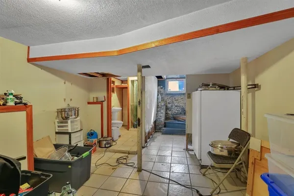 $275,000 | 78 Governor Street, Springfield, MA 01104