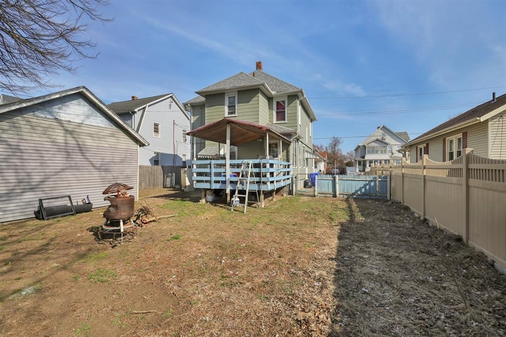 78 Governor Street Springfield, MA 01104 - Photo 24 of 31