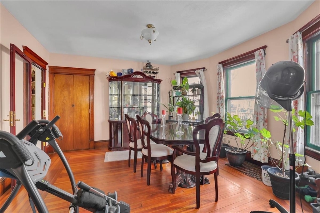 78 Governor Street Springfield, MA 01104 - Photo 10 of 31