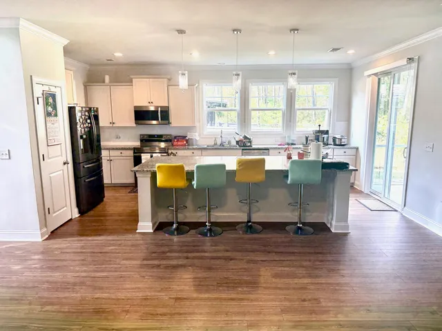 $719,800 | 404 Bowstring Drive, Huger, SC 29450