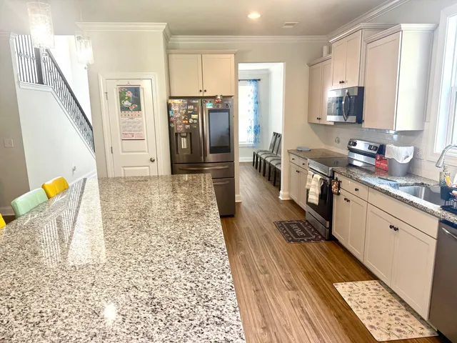 $719,800 | 404 Bowstring Drive, Huger, SC 29450