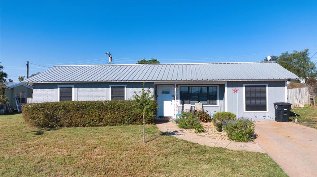 824 Bluebonnet Road, Unit 824 Mason, TX 76856 - Photo 1 of 17 Main View