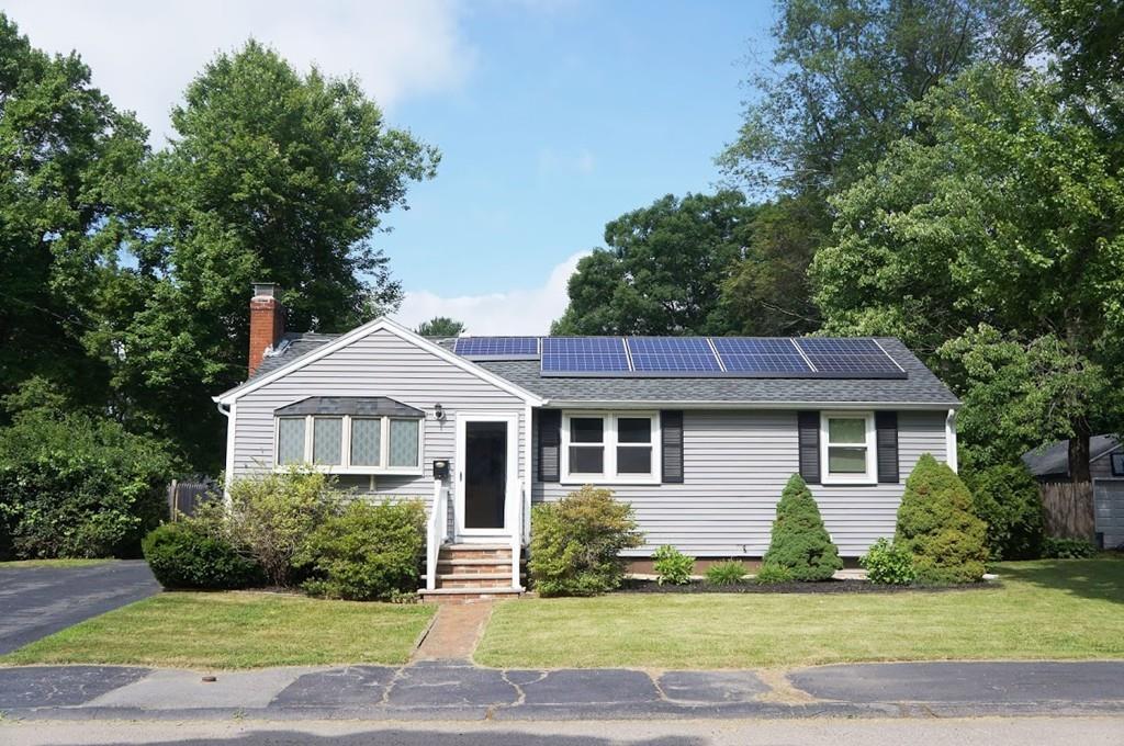 11 Rindone Street Holbrook, MA 02343 - Photo 1 of 38