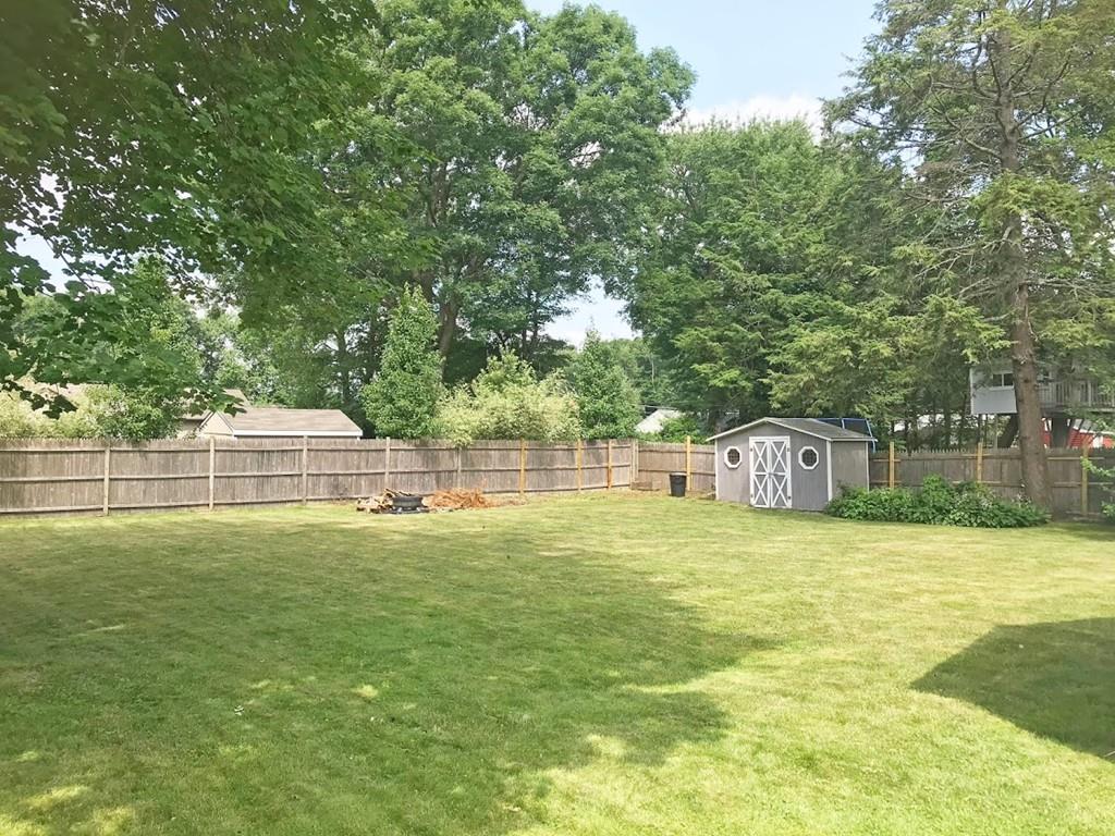 11 Rindone Street Holbrook, MA 02343 - Photo 4 of 38