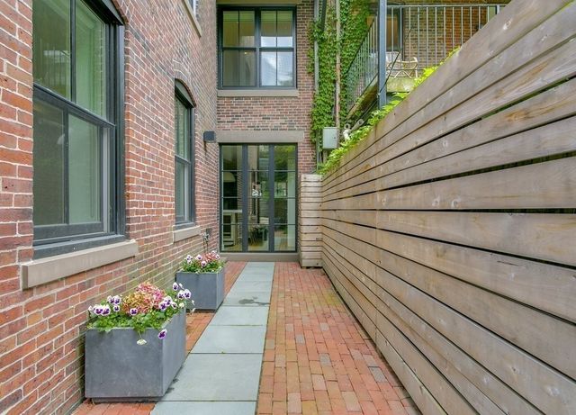 $2,292,500 | 9 Milford Street, Unit 1, Boston, MA 02118