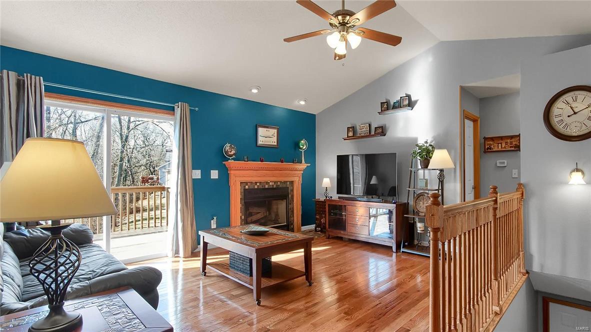 2110 Streamview Court O'Fallon, IL 62269 - Photo 3 of 24 Gallery Image 3