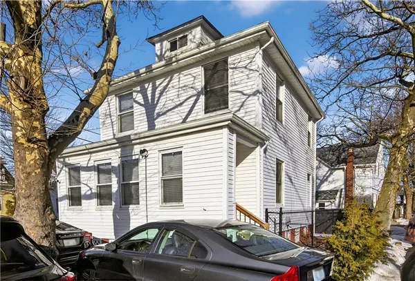 $384,999 | 273 Montgomery Avenue, Providence, RI 02905