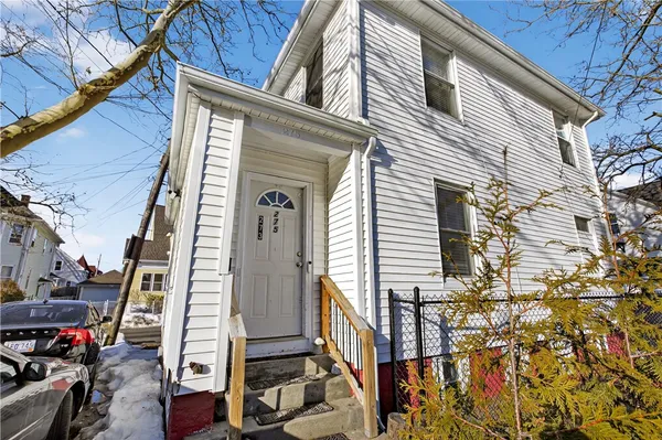 $384,999 | 273 Montgomery Avenue, Providence, RI 02905