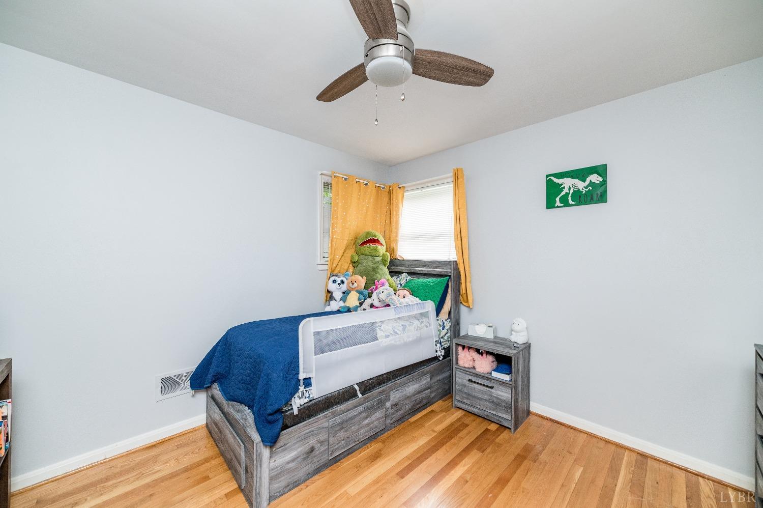 1129 Rugby Road Lynchburg, VA 24503 - Photo 35 of 56 3rd bedroom