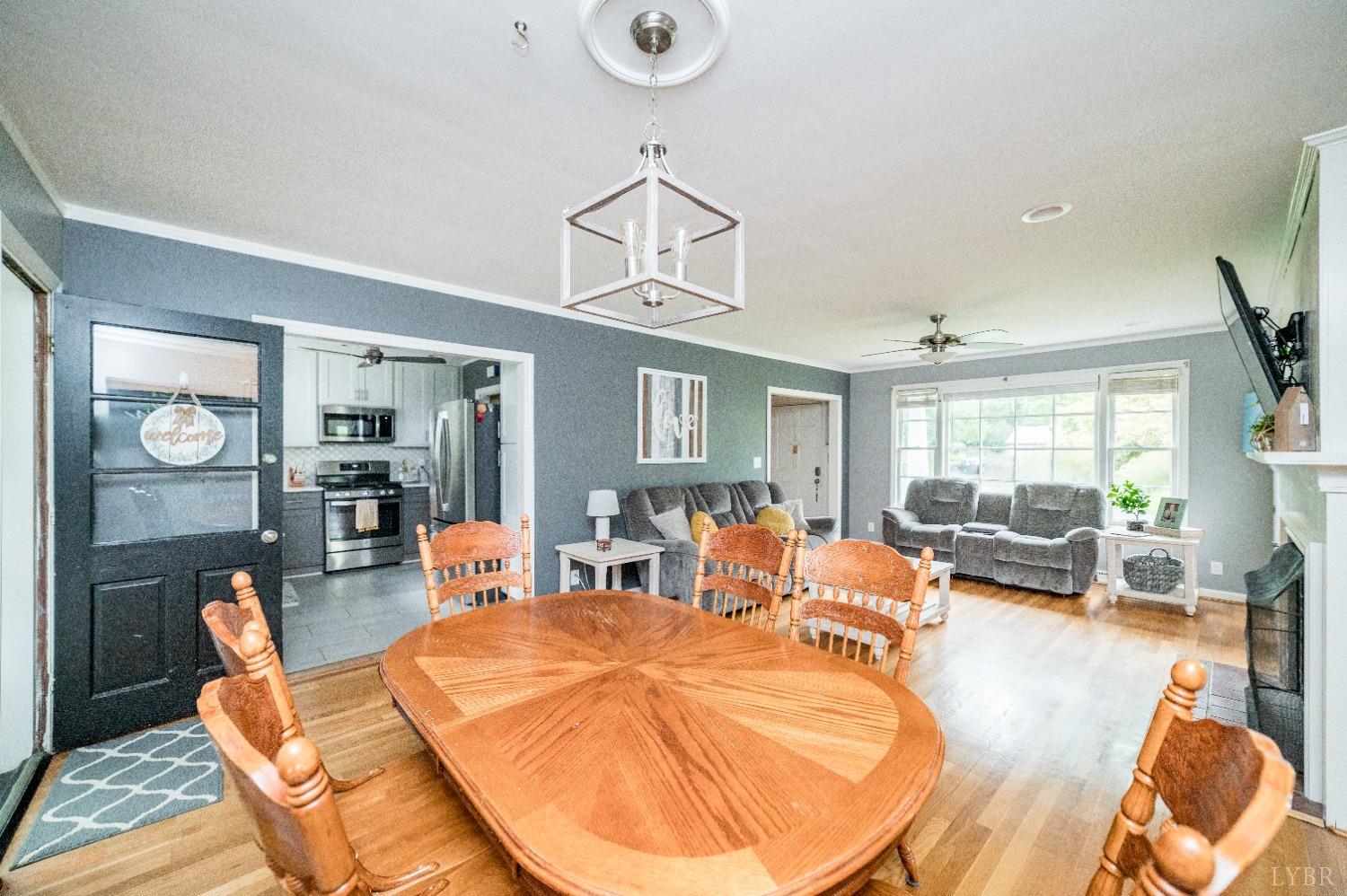 1129 Rugby Road Lynchburg, VA 24503 - Photo 10 of 56 Gallery Image 10